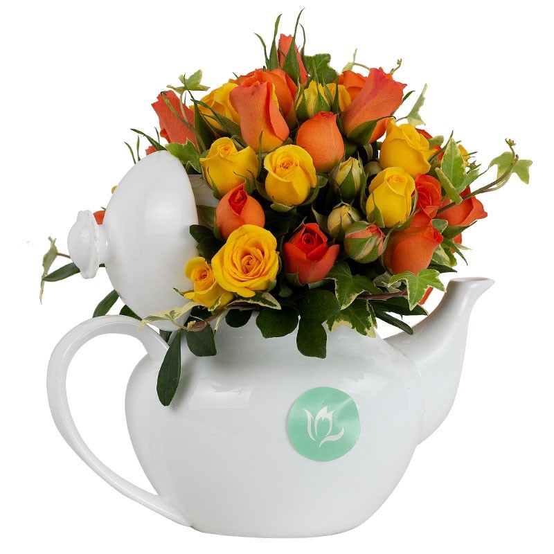 Mini rose teapot